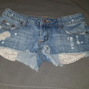 Jean Shorts, Floral Pockets